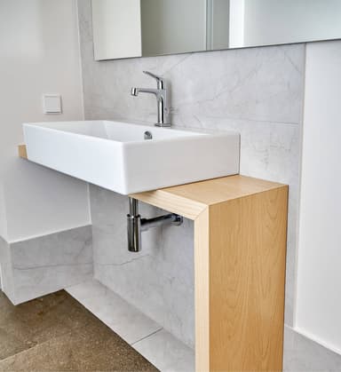 Rénovation de salle de bains par artisan plombier à Cannes